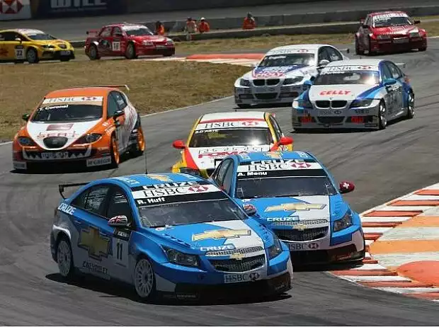 Titel-Bild zur News: Alain Menu, Robert Huff