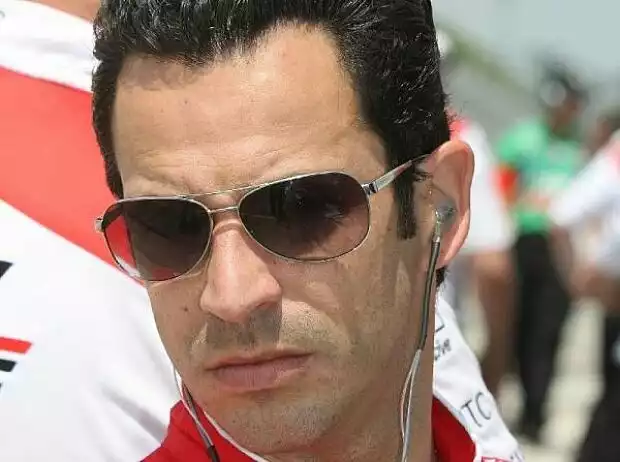 Helio Castroneves Titel-Bild zur News: Helio Castroneves