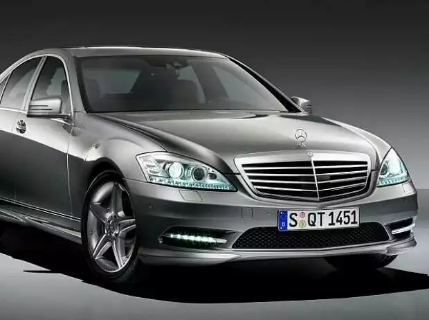 Mercedes-Benz S-Klasse 2009 mit Sport-Paket AMG Titel-Bild zur News: Mercedes-Benz S-Klasse 2009 mit Sport-Paket AMG