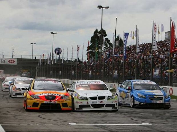 Tiago Monteiro, Augusto Farfus, Nicola LariniCuritiba, Curitiba Circuit