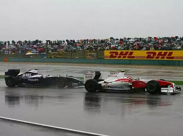 Kazuki Nakajima, Timo Glock Titel-Bild zur News: Kazuki Nakajima, Timo Glock