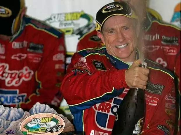 Mark Martin Titel-Bild zur News: Mark Martin