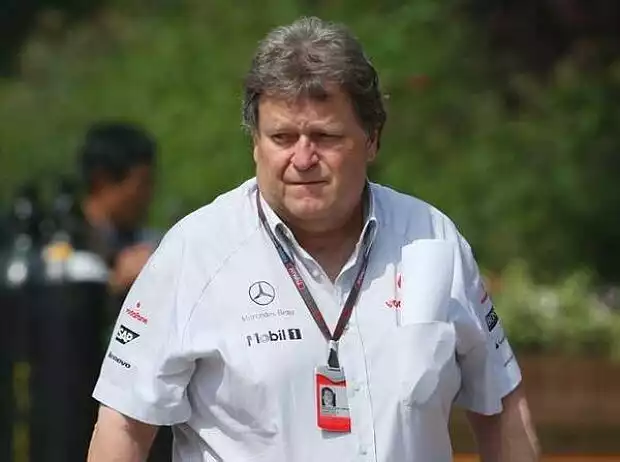 Norbert Haug (Mercedes-Motorsportchef) Titel-Bild zur News: Norbert Haug (Mercedes-Motorsportchef)
