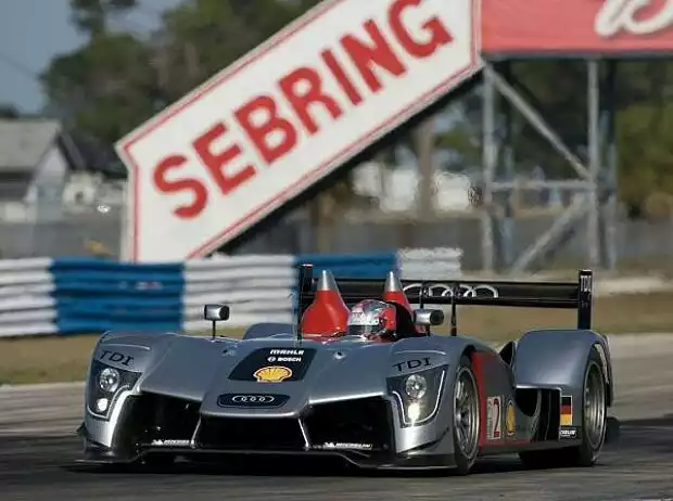 Tom Kristensen, Rinaldo Capello, Allan McNishSebring, Sebring International Raceway Titel-Bild zur News: Tom Kristensen, Rinaldo Capello, Allan McNishSebring, Sebring International Raceway
