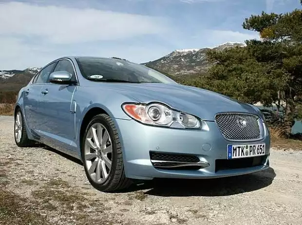 Jaguar XF 3.0 L Diesel Titel-Bild zur News: Jaguar XF 3.0 L Diesel