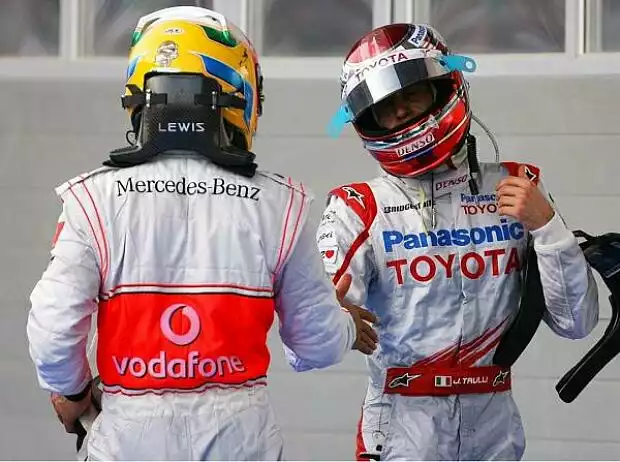 Lewis Hamilton und Jarno Trulli Titel-Bild zur News: Lewis Hamilton und Jarno Trulli