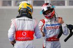 Lewis Hamilton (McLaren-Mercedes) und Jarno Trulli (Toyota) 