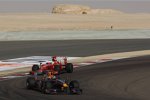 Mark Webber (Red Bull) vor Felipe Massa (Ferrari) 