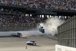 Der Flug von Carl Edwards aus einer anderen Perspektive