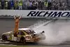 Bild zum Inhalt: Jubilar Kyle Busch siegt im Richmond-Blechsalat