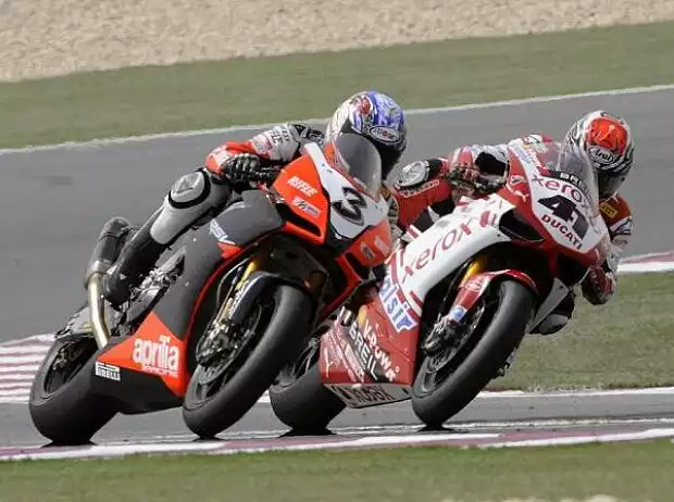 Max Biaggi Noriyuki Haga Titel-Bild zur News: Max Biaggi Noriyuki Haga