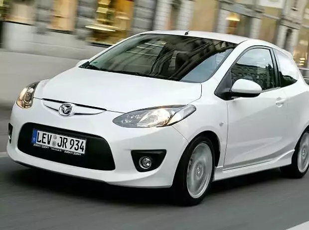 Mazda 2 Sport Titel-Bild zur News: Mazda 2 Sport