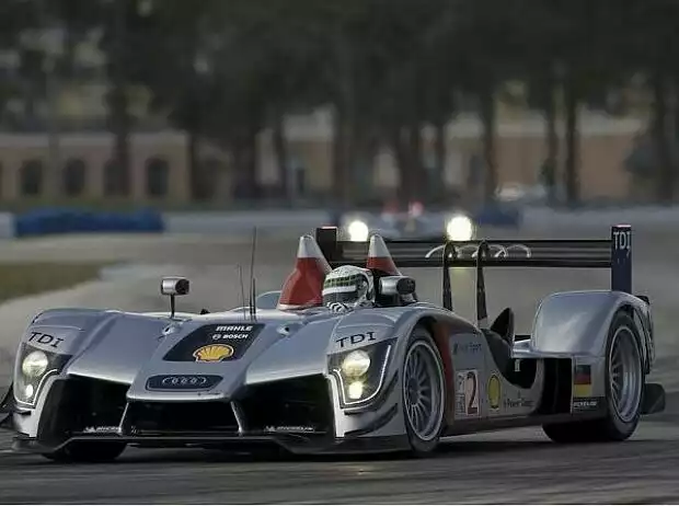 Tom Kristensen, Rinaldo Capello, Allan McNish Titel-Bild zur News: Tom Kristensen, Rinaldo Capello, Allan McNish