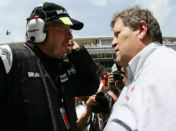 Titel-Bild zur News: Ross Brawn und Norbert Haug