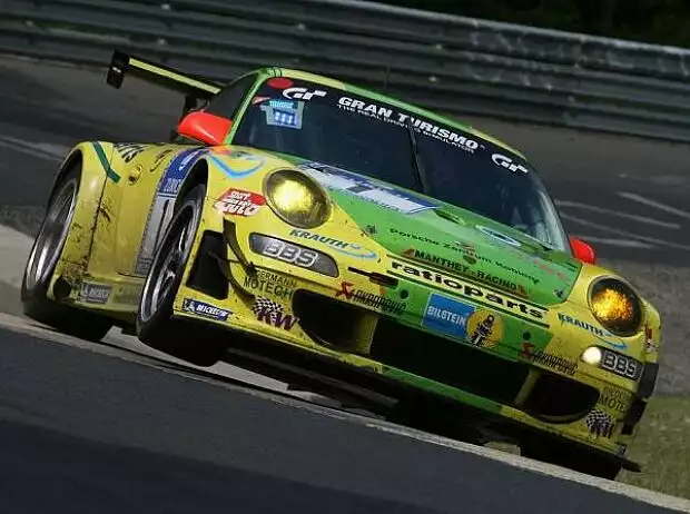 Manthey Porsche auf der Nordschleife Titel-Bild zur News: Manthey Porsche auf der Nordschleife