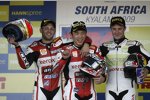 Michel Fabrizio, Noriyuki Haga (Ducati) und Jonathan Rea (Honda)