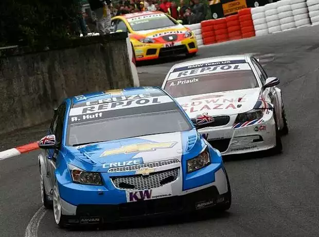 Titel-Bild zur News: Gabriele Tarquini, Andy Priaulx, Robert Huff