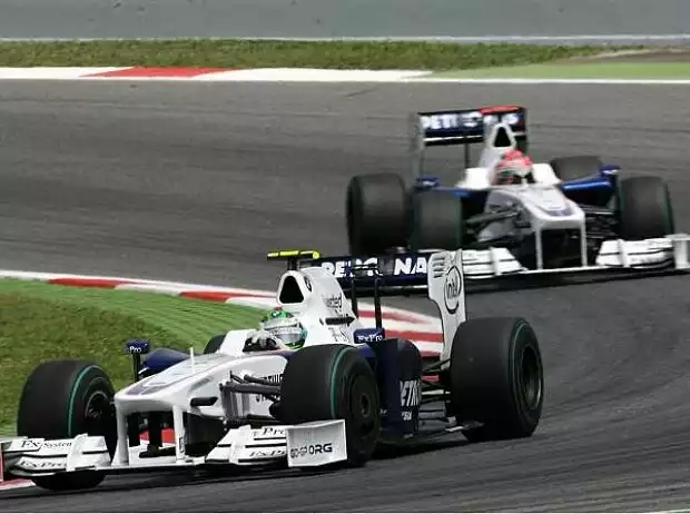 Nick Heidfeld vor Robert Kubica Titel-Bild zur News: Nick Heidfeld vor Robert Kubica
