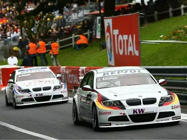 Andy Priaulx, Jörg Müller Titel-Bild zur News: Andy Priaulx, Jörg Müller