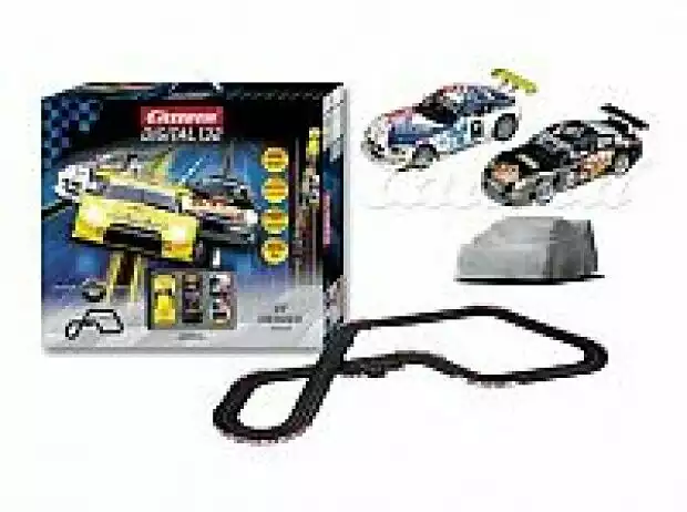 Carrera DIGITAL 132 GT Heroes Set Titel-Bild zur News: Carrera DIGITAL 132 GT Heroes Set