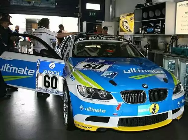 BMW M3 GT4 Titel-Bild zur News: BMW M3 GT4