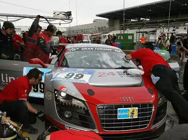 Audi R8 LMS Titel-Bild zur News: Audi R8 LMS