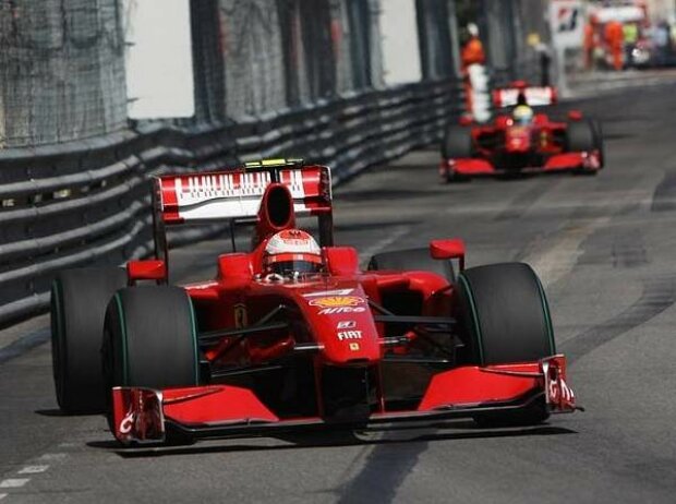 Titel-Bild zur News: Felipe Massa, Kimi Räikkönen