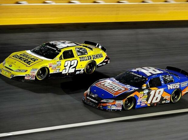 Kyle Busch, Brian Vickers Kyle Busch, Brian Vickers