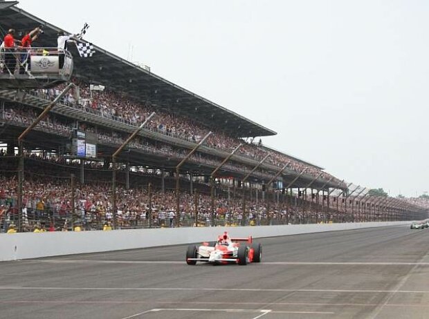 Helio Castroneves Helio Castroneves