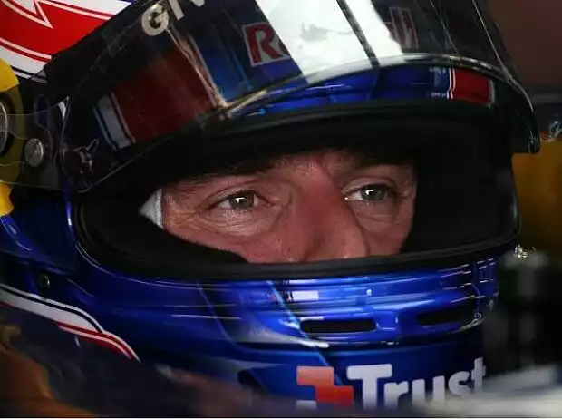 Mark Webber Titel-Bild zur News: Mark Webber