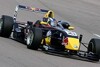 Bild zum Inhalt: Britische Formel 3: Ricciardo und Ericsson vorne