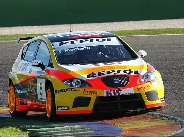 Titel-Bild zur News: Tiago Monteiro