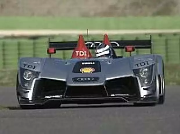 Audi R15 TDI Titel-Bild zur News: Audi R15 TDI