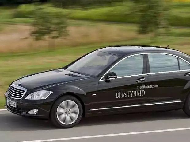 Mercedes-Benz S 400 Hybrid Titel-Bild zur News: Mercedes-Benz S 400 Hybrid