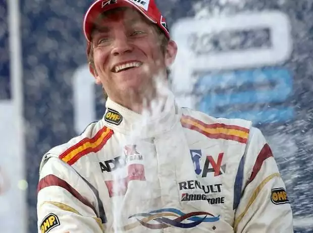 Vitaly Petrov Titel-Bild zur News: Vitaly Petrov