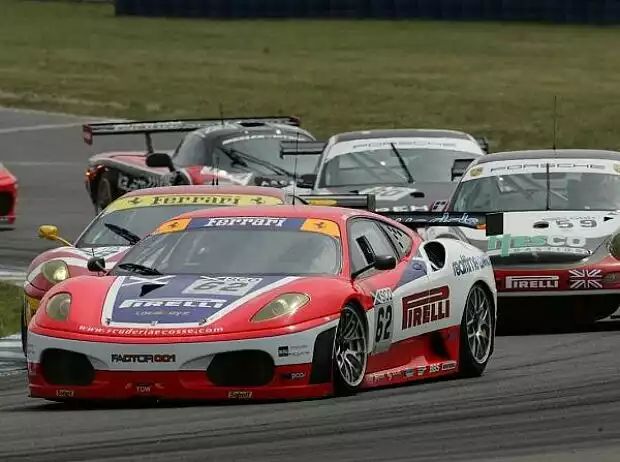 FIA GT Titel-Bild zur News: FIA GT