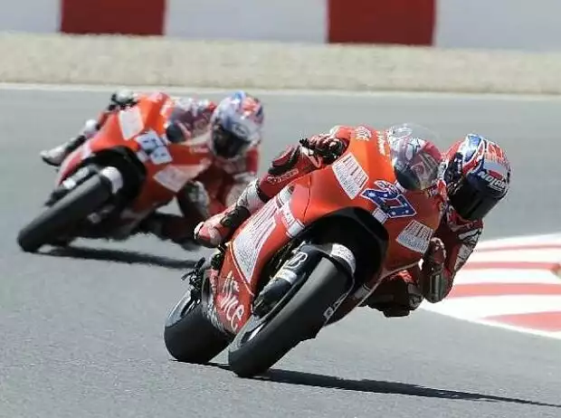 Nicky Hayden Casey Stoner Titel-Bild zur News: Nicky Hayden Casey Stoner