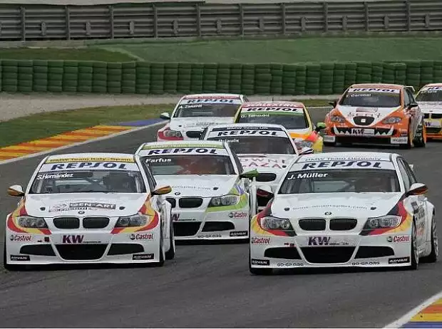 Sergio Hernandez, Augusto Farfus, Jörg Müller Titel-Bild zur News: Sergio Hernandez, Augusto Farfus, Jörg Müller