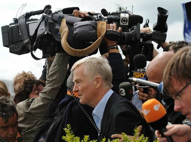 Max Mosley (FIA-Präsident) Max Mosley (FIA-Präsident)