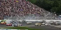 Bild zum Inhalt: Kyle Busch nach Massencrash: "Meine Schuld"