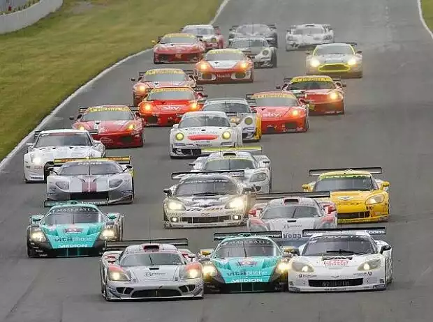 FIA-GT-Start in Oschersleben 2009 Titel-Bild zur News: FIA-GT-Start in Oschersleben 2009