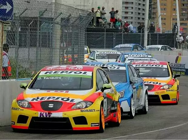 Robert Huff, Gabriele Tarquini, Yvan Muller Titel-Bild zur News: Robert Huff, Gabriele Tarquini, Yvan Muller