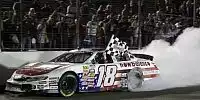 Bild zum Inhalt: Nationwide: Kyle Busch siegt - Harvick verzockt sich
