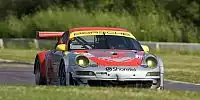 Bild zum Inhalt: Porsche feiert vierten GT2-Sieg in Folge