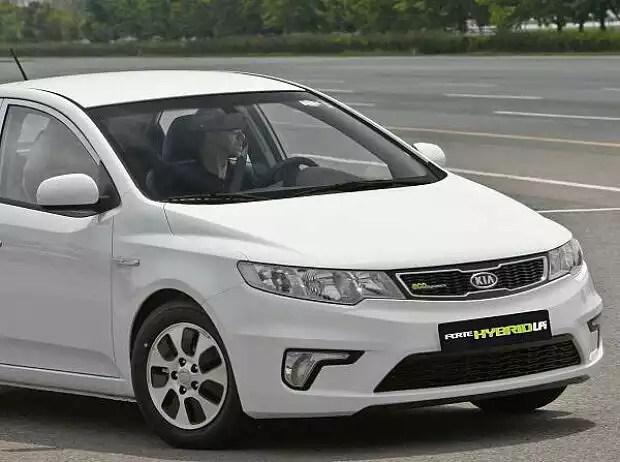 Kia Forte LPI Hybrid Titel-Bild zur News: Kia Forte LPI Hybrid