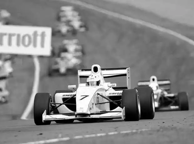 Titel-Bild zur News: Henry Surtees