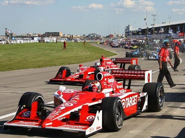 Dan Wheldon, Scott Dixon Dan Wheldon, Scott Dixon