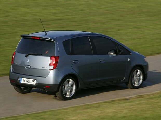 Mitsubishi Colt 1.3 Intense Mitsubishi Colt 1.3 Intense