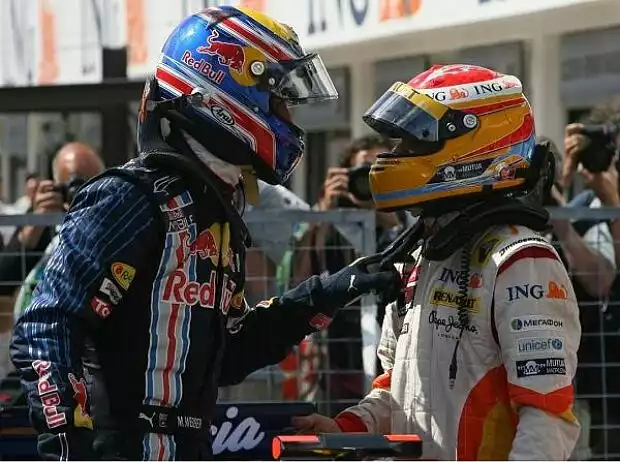 Mark Webber und Fernando Alonso Titel-Bild zur News: Mark Webber und Fernando Alonso