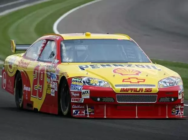 Kevin Harvick Titel-Bild zur News: Kevin Harvick